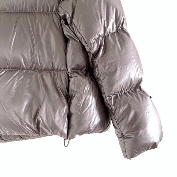 Uniqlo Ultra Light Down Shiny Puffer Jacket in Gray Size Large - Picture 9 of 12